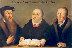 Im Lutherhaus in Wittenberg entdeckt: Das Bild des unbekannten Malers zeigt Calvin, Luther und Melanchthon gleichberechtigt über der aufgeschlagenen Bibel. Foto: pv