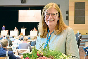 Gegen ein „Weiter so“ und für mehr Zukunftsfähigkeit in der Landeskirche hat sie plädiert: Bettina Wilhelm freut sich über das beeindruckende Wahlergebnis. Foto: Landry