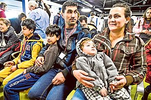 Ankunft in Rom: Eine kirchliche Initiative hilft Flüchtlingen aus Syrien. Foto: epd