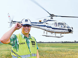 War im Frühjahr in Mosambik mit dem Hubschrauber als Missionspilot im Einsatz: Armin Krämer auf dem Flugplatz Lilienthal. Foto: LM 