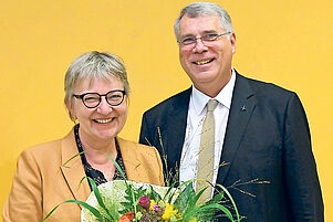 Zweimal Kirchenpräsident: Christian Schad und seine designierte Nachfolgerin, Oberkirchenrätin Dorothee Wüst. Foto: Landry