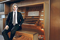 Vorliebe für historische Orgeln: Simon Reichert ist Leiter der Neustadter Kantorei und Hauptorganist an der Stiftskirche. Foto: pv
